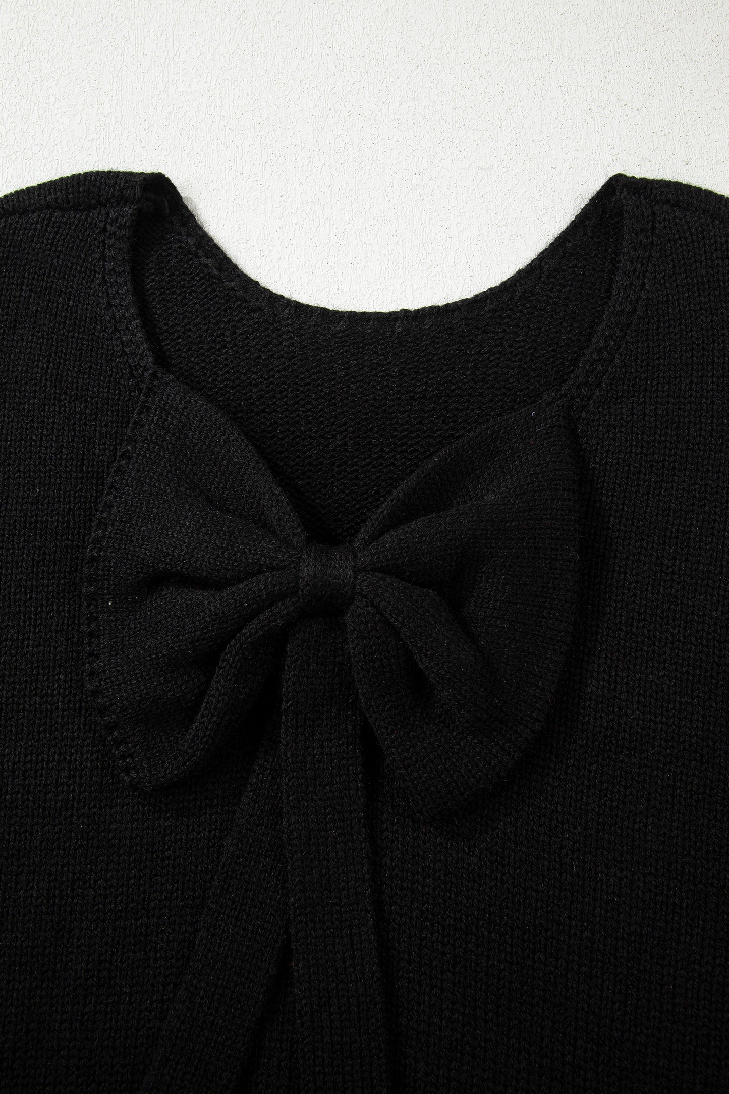 Black Bow Backless Bubble Sleeve Sweater